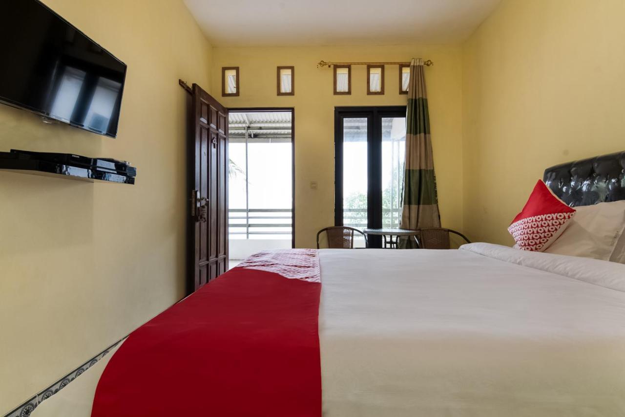 โอโย 3050 โฮตาซี ซีวิว ชาเรียะห์ Hotel อันเยอร์ ภายนอก รูปภาพ